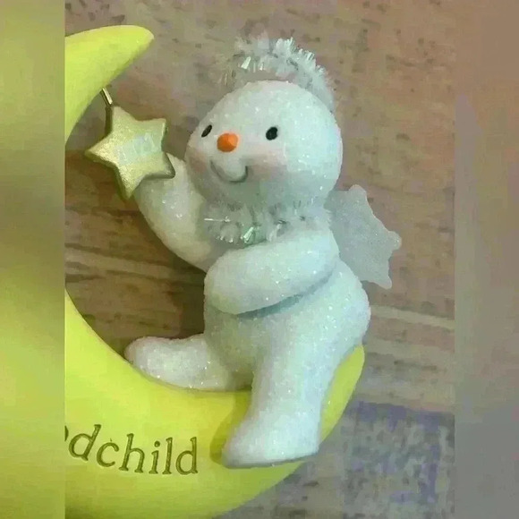 Vintage Hallmark Keepsake Ornament Godchild  2021 - Picture 6 of 6